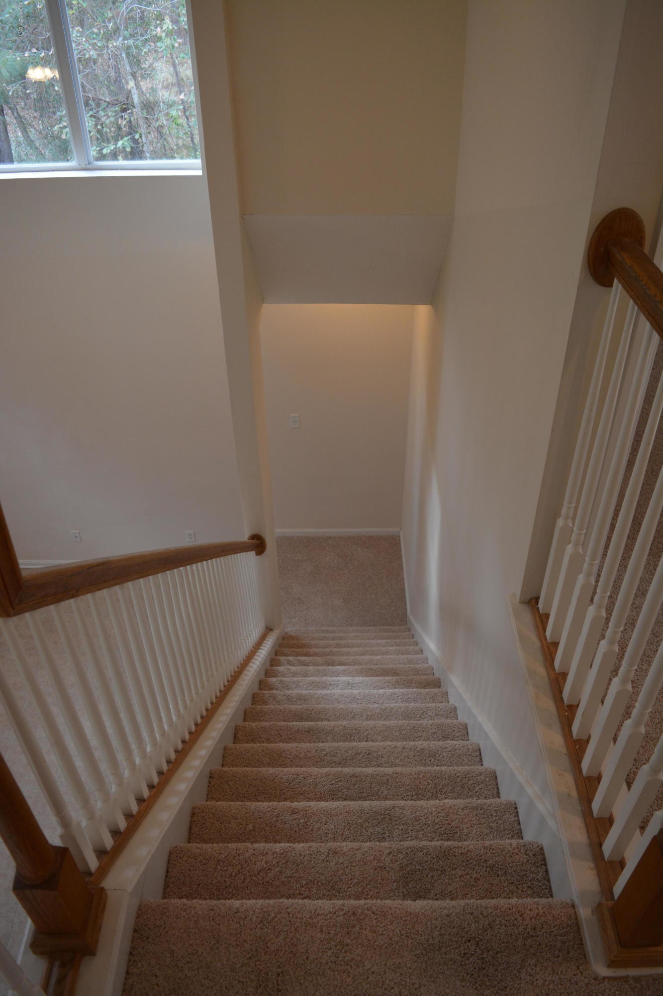 10142 Sandler Road Jacksonville, FL 32222 - Photo 17 of 33 a view of entryway