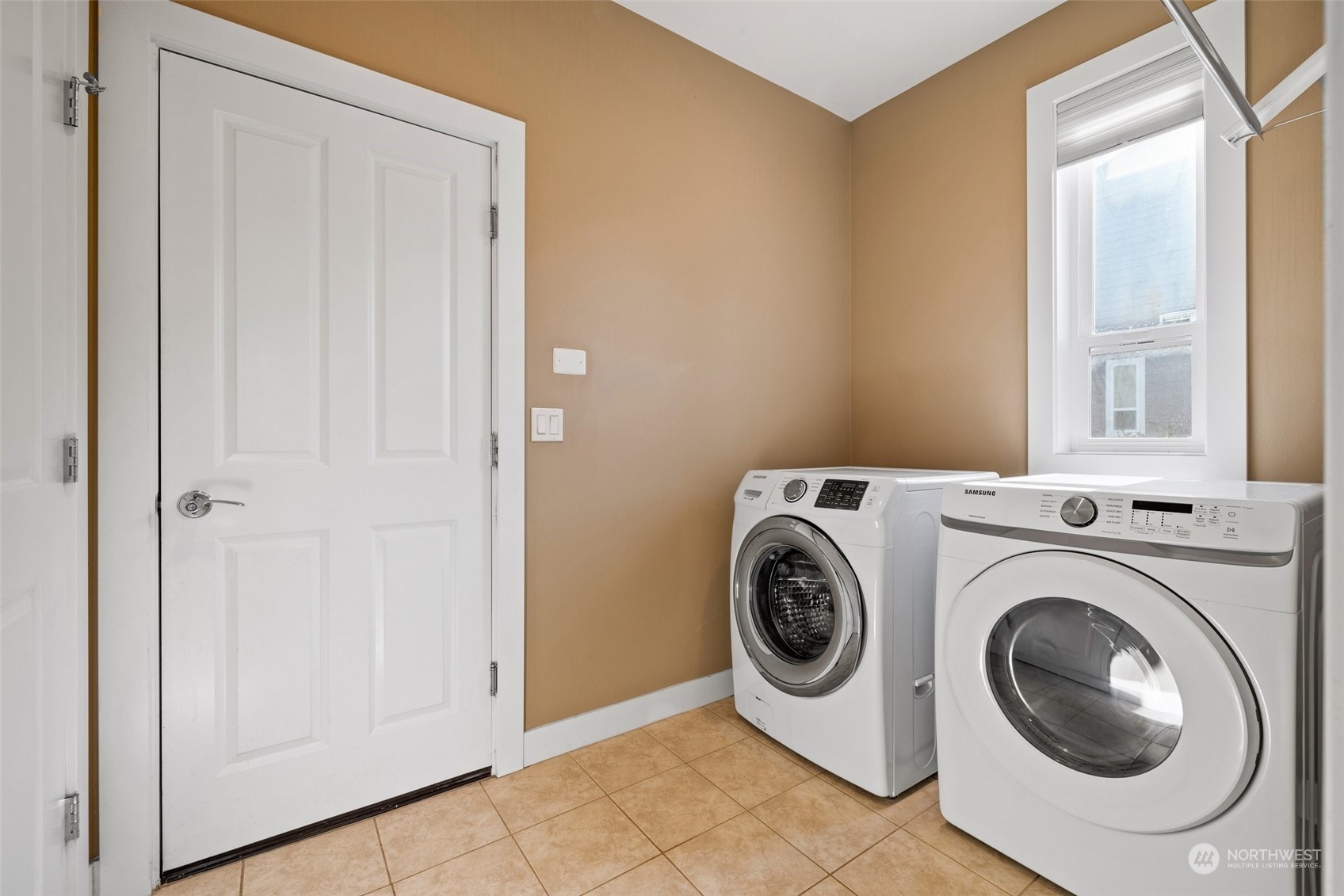 18635 108th Avenue Southeast Renton, WA 98055 - Photo 21 of 40 Gallery Image 21