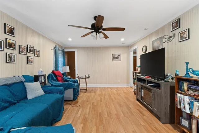 $499,900 | 113 Main Street, Oxford, MA 01540