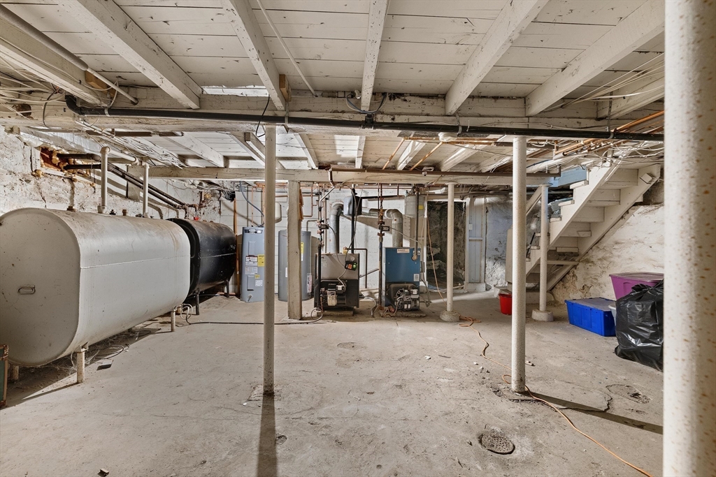 113 Main Street Oxford, MA 01540 - Photo 35 of 39