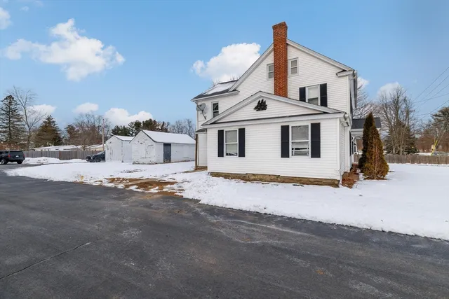 $499,900 | 113 Main Street, Oxford, MA 01540