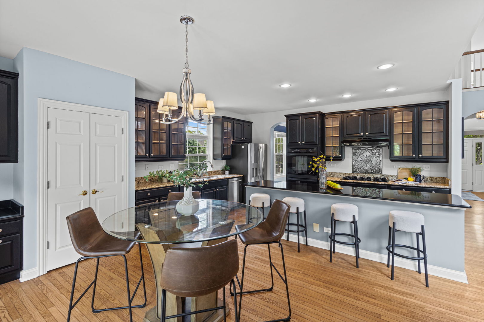 309 Morgan Lane Fox River Grove, IL 60021 - Photo 9 of 40
