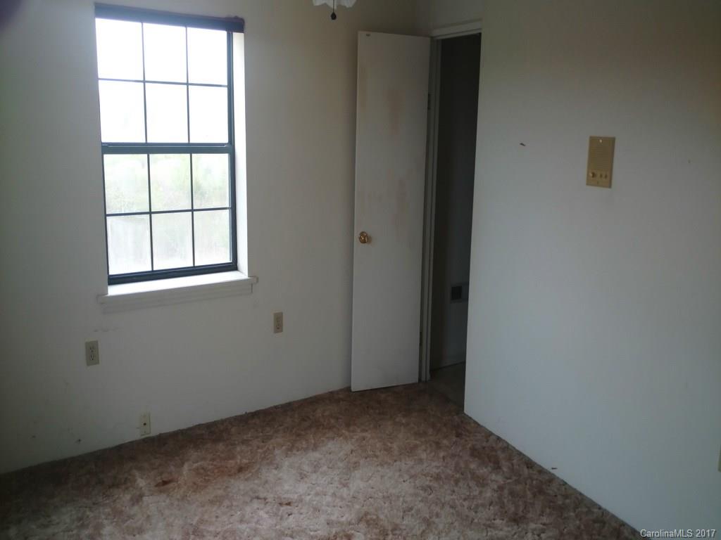 437 High Shoals Road Lincolnton, NC 28092 - Photo 6 of 9 Gallery Image 6