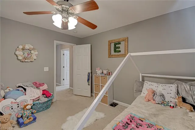 $389,000 | 250 High Knoll Drive, Walkertown, NC 27051