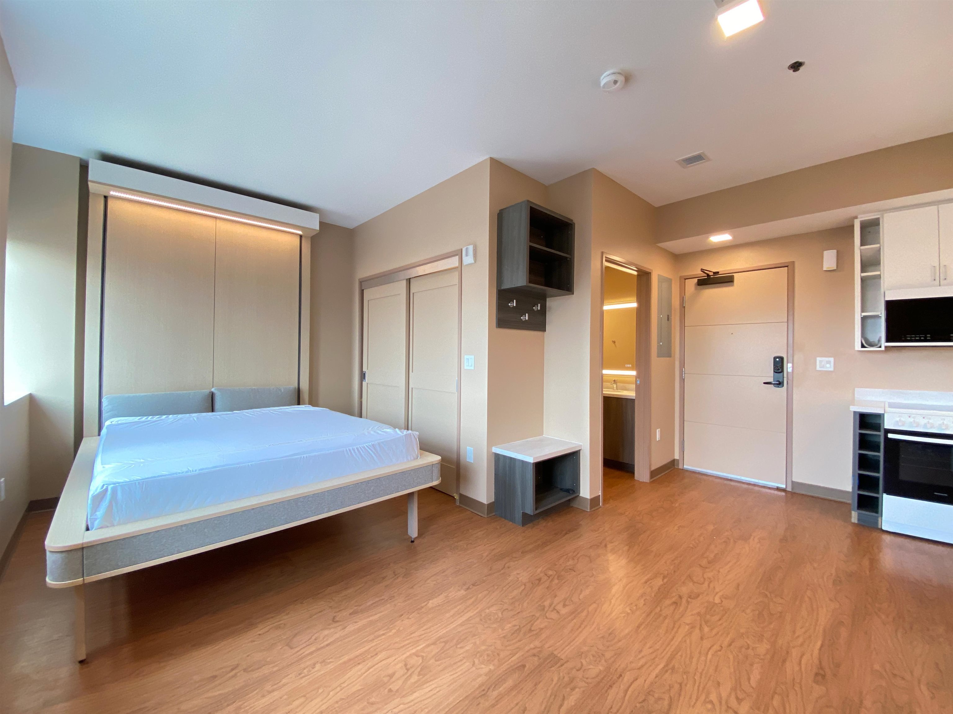83 Hanover Street, Unit 510 Manchester, NH 03101 - Photo 16 of 54
