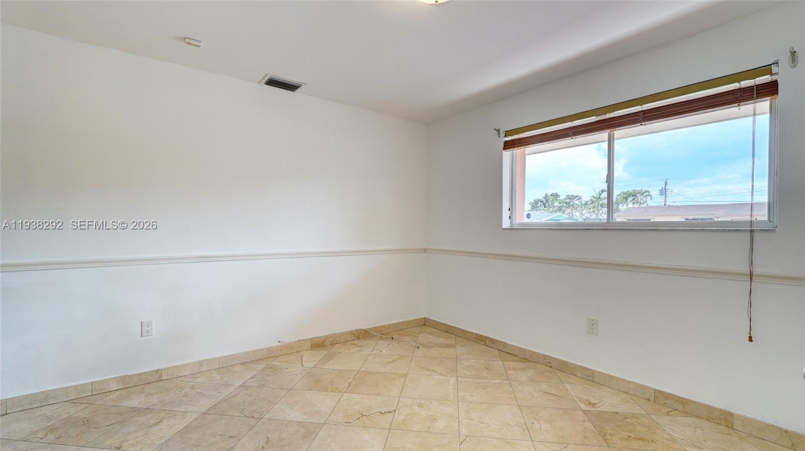 1299 West 77th Street Hialeah, FL 33014 - Photo 28 of 34