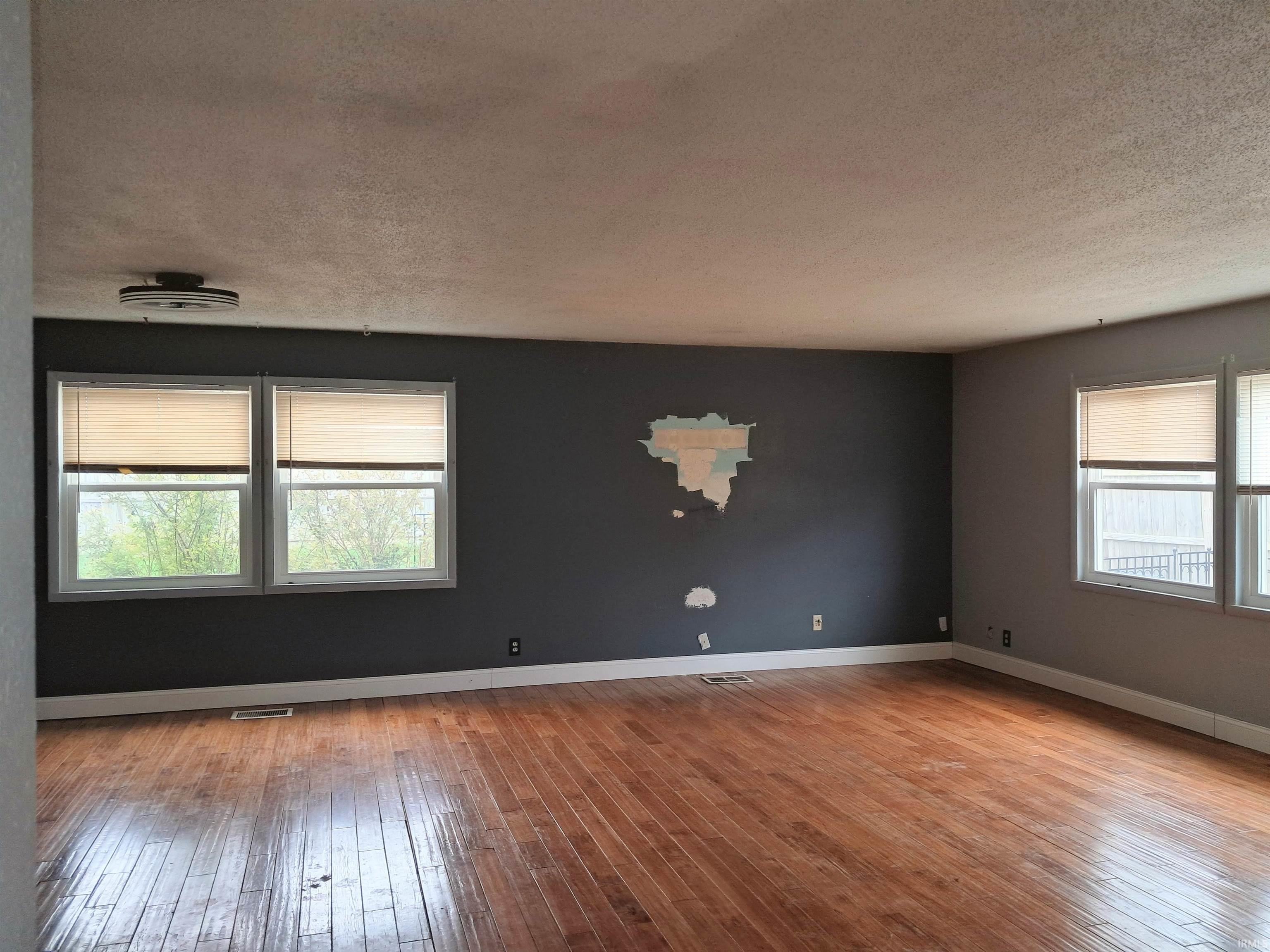 1534 Forbes Avenue Peru, IN 46970 - Photo 8 of 32