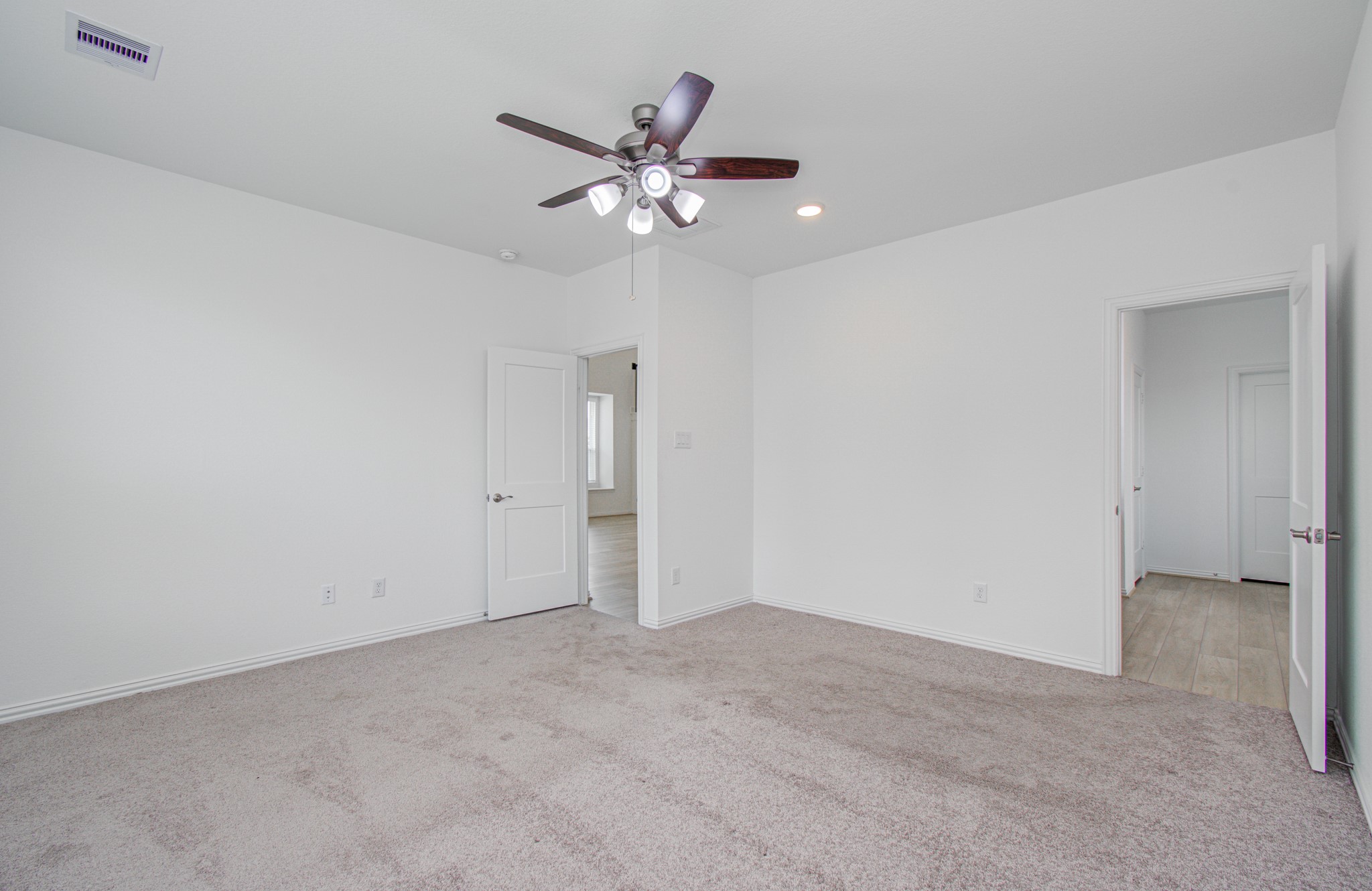 8110 Red Shiner Way Fulshear, TX 77441 - Photo 22 of 40