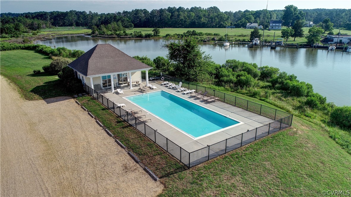 564 Riverside Drive, Unit 3 Lancaster, VA 22503 - Photo 29 of 42 Gallery Image 29