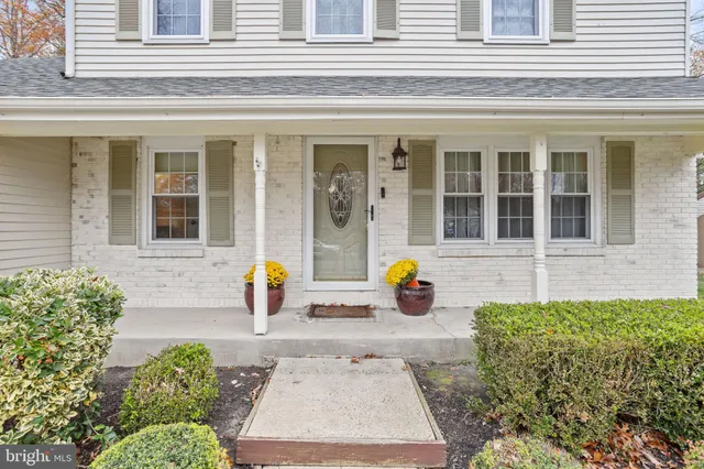 $539,900 | 36 Whitechapel Drive, Mount Laurel, NJ 08054