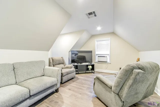 $1,750,000 | 100-102 Pasture Court, Thibodaux, LA 70301