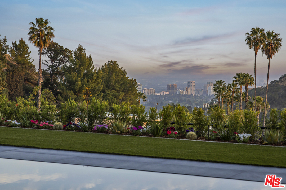 1754 Clear View Drive Beverly Hills, CA 90210 - Photo 32 of 37 a view of a park
