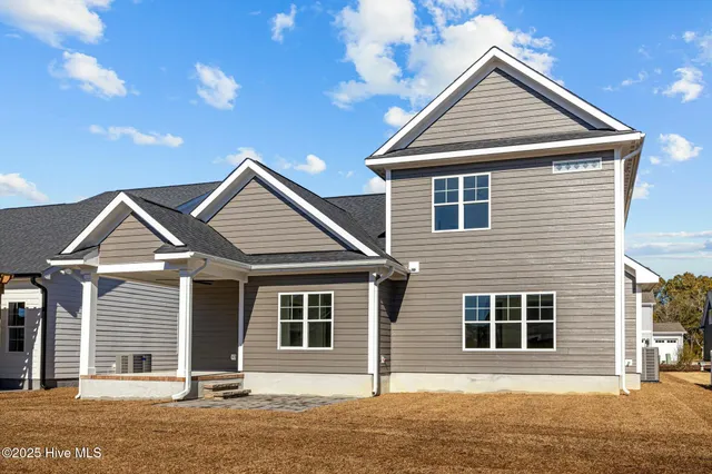 $575,000 | 522 East Great Egret Way, Beaufort, NC 28516