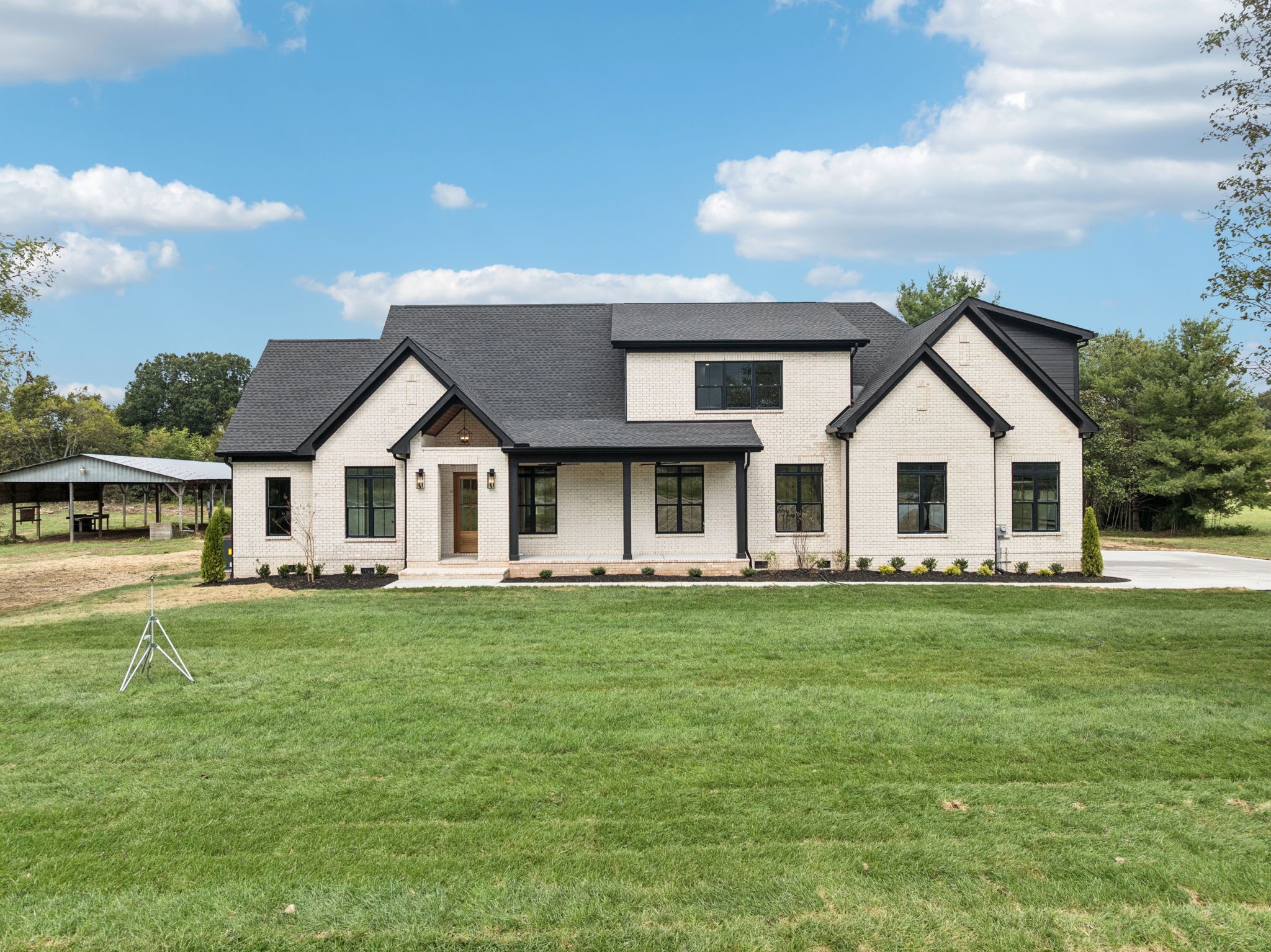 8297 12 Corners Road Lascassas, TN 37085 - Photo 2 of 63