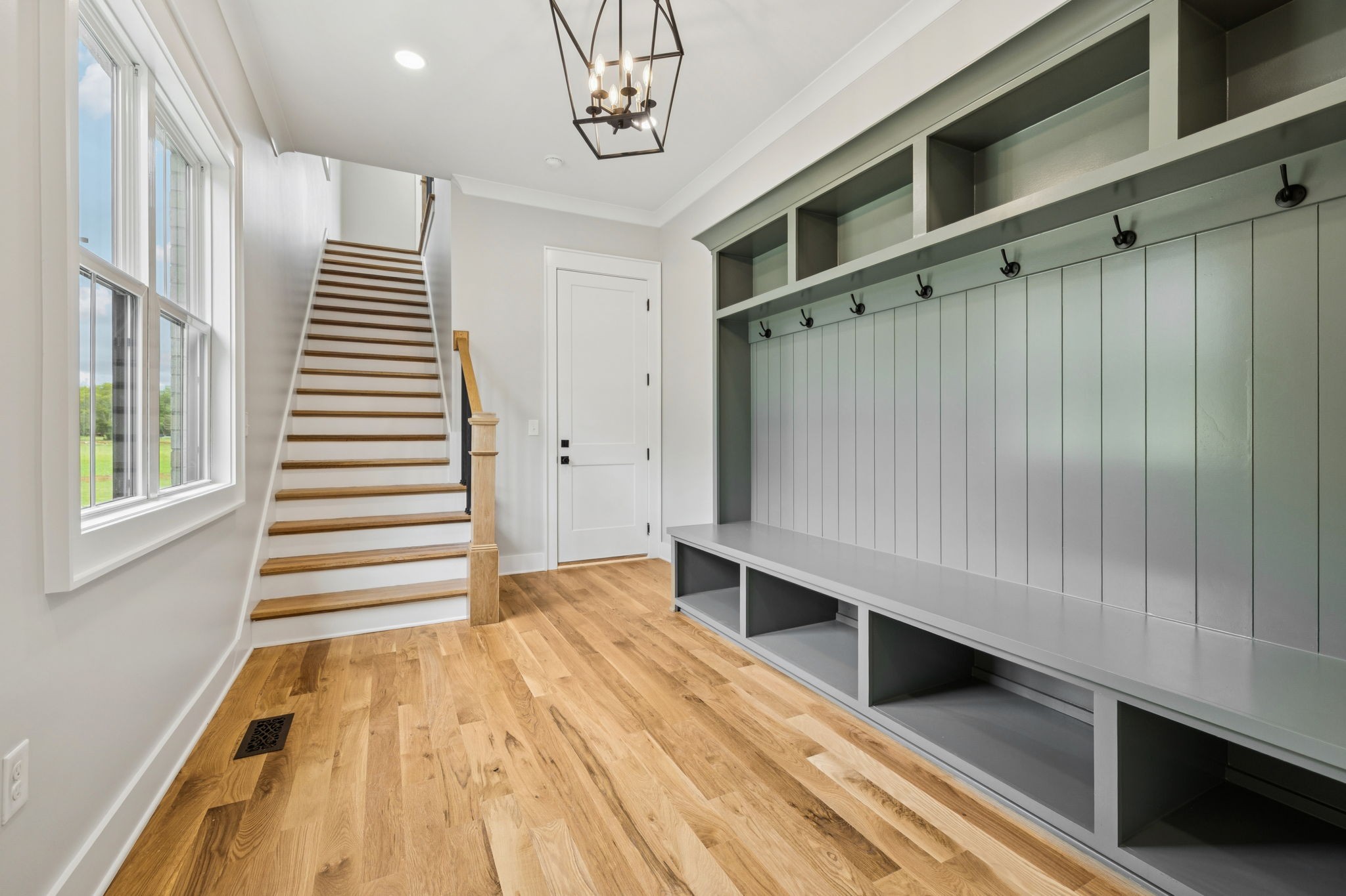 8297 12 Corners Road Lascassas, TN 37085 - Photo 25 of 63 a view of a hallway with stairs