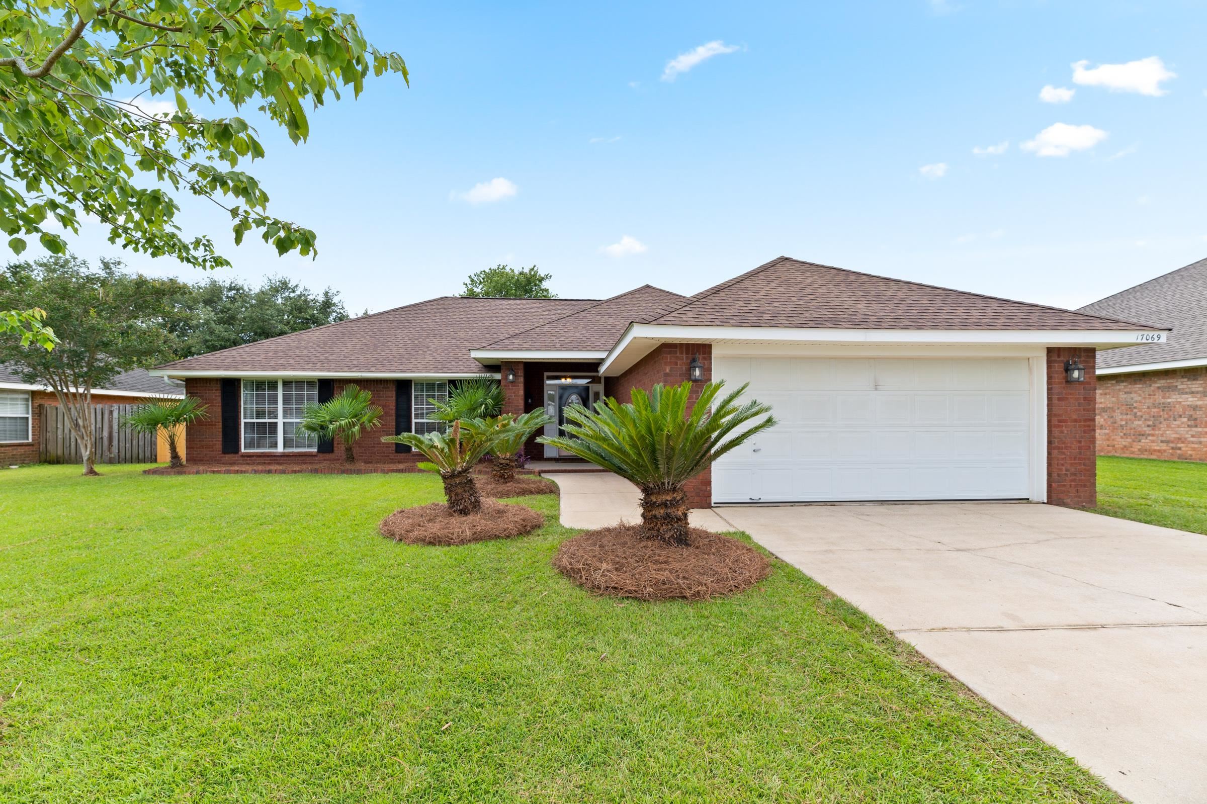 17069 Magellan Boulevard Fairhope, AL 36532 - Photo 1 of 38
