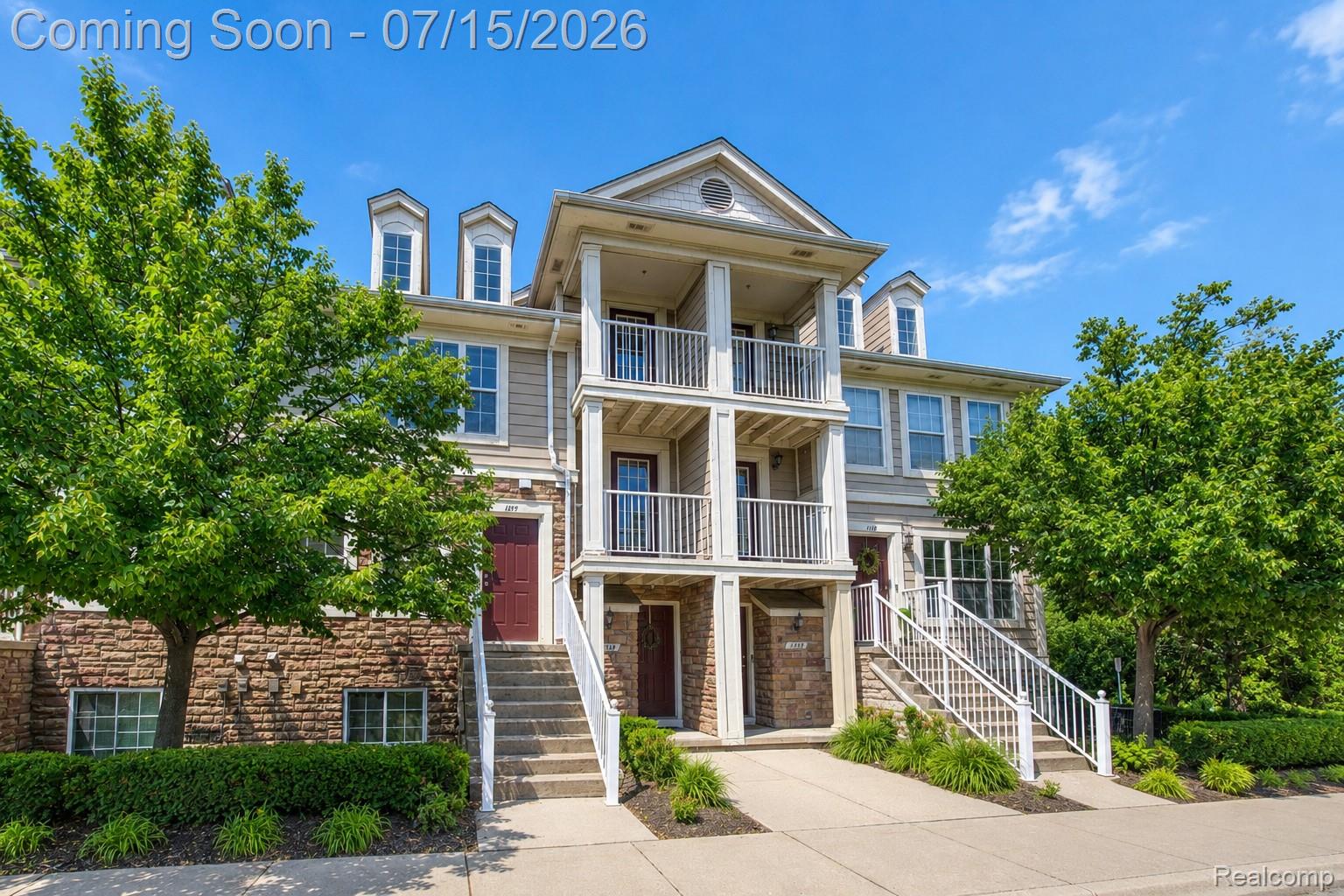 1159 Beaver Run Troy, MI 48083 - Photo 5 of 32 1 - Beaver.jpg