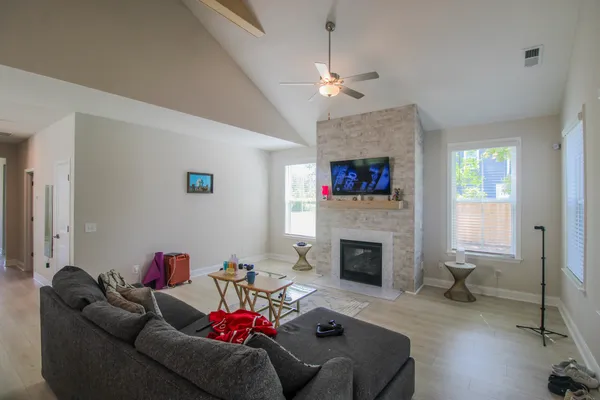 $4,010 | 448 Bluegill Lane, Johns Island, SC 29455