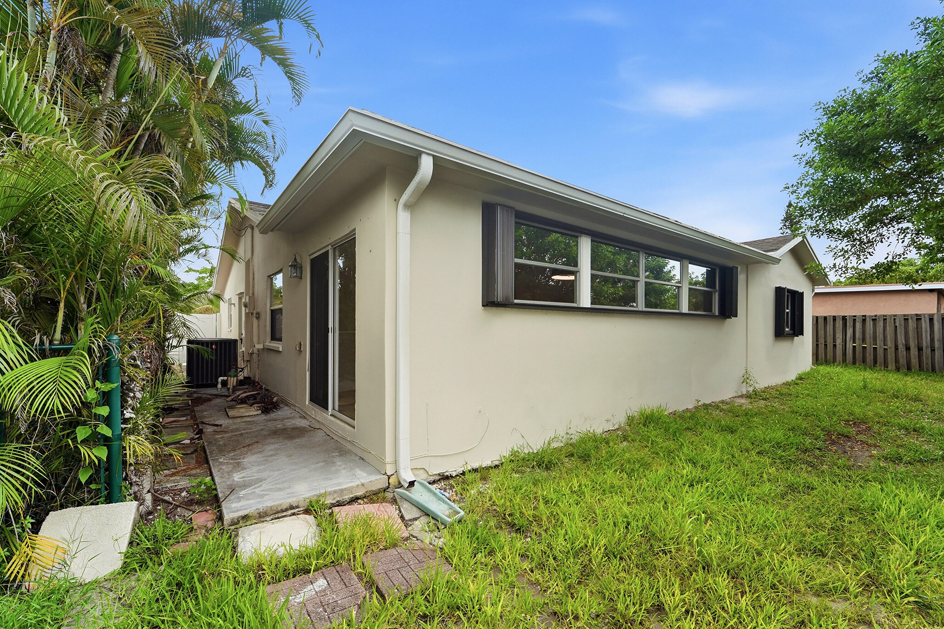 22267 Southwest 57th Avenue Boca Raton, FL 33428 - Photo 26 of 49 32_property exterior
