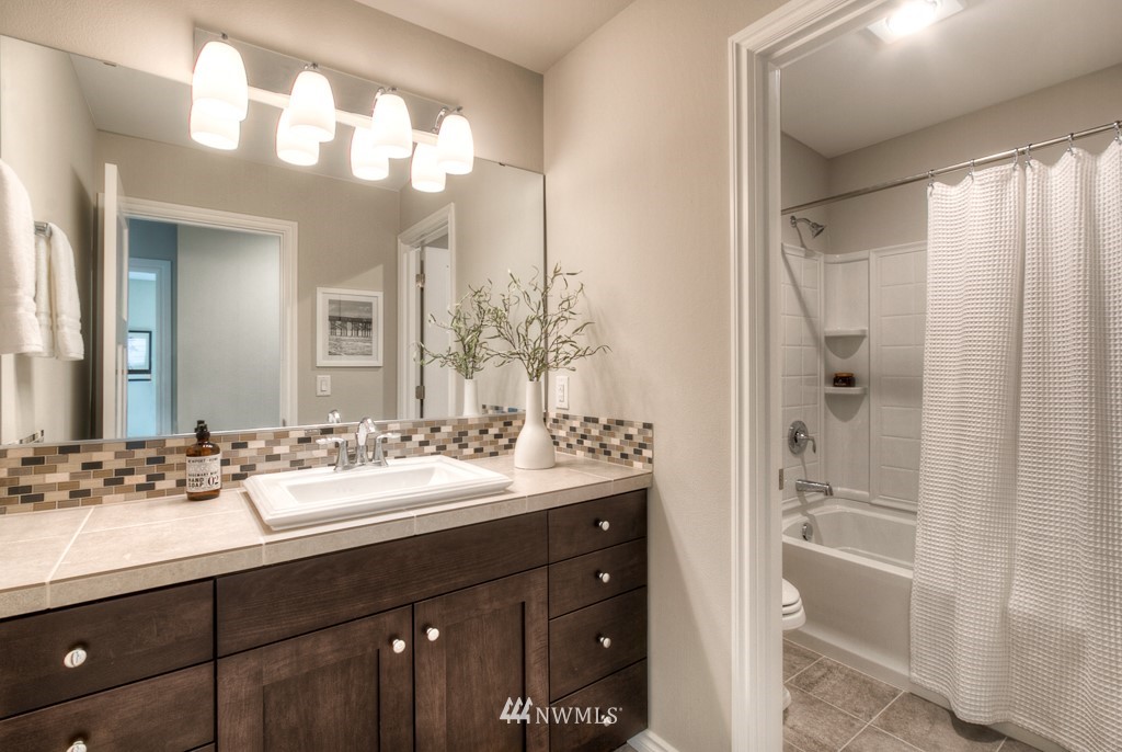 16015 Southeast 141st Place, Unit 2 Renton, WA 98059 - Photo 29 of 31