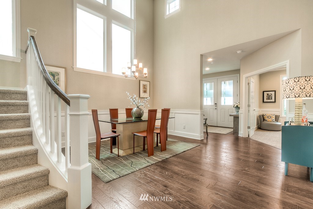 16015 Southeast 141st Place, Unit 2 Renton, WA 98059 - Photo 8 of 31