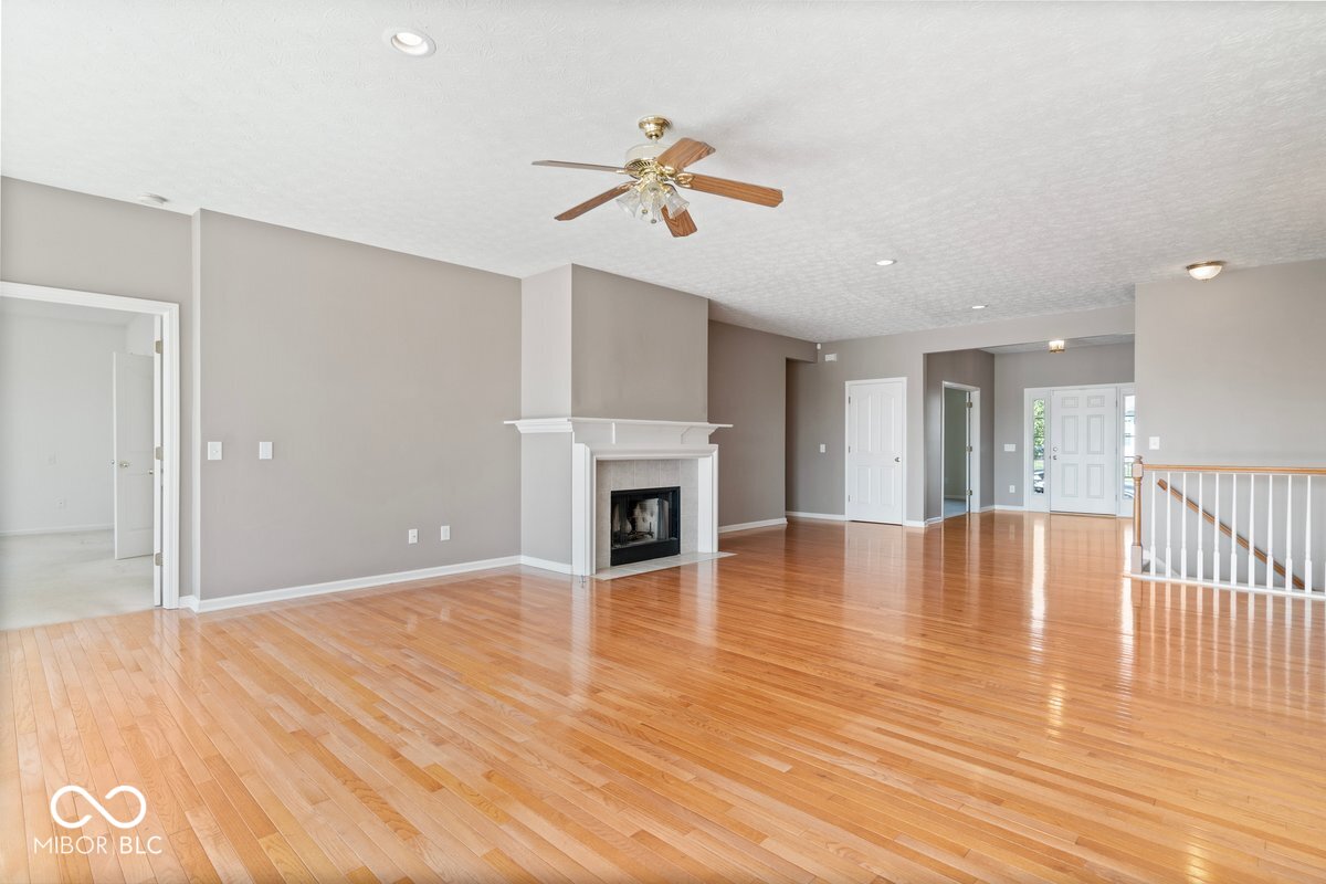 13903 Marble Arch Way Fishers, IN 46037 - Photo 13 of 43