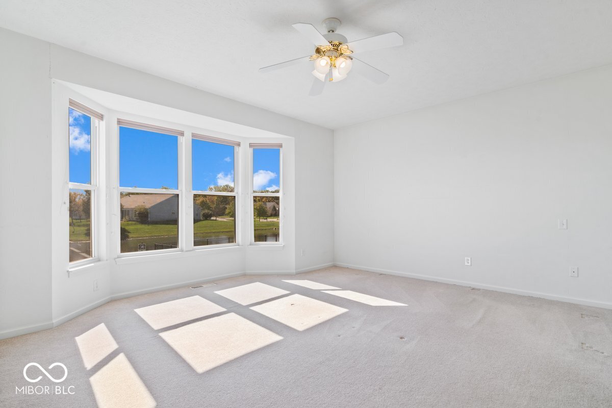 13903 Marble Arch Way Fishers, IN 46037 - Photo 29 of 43