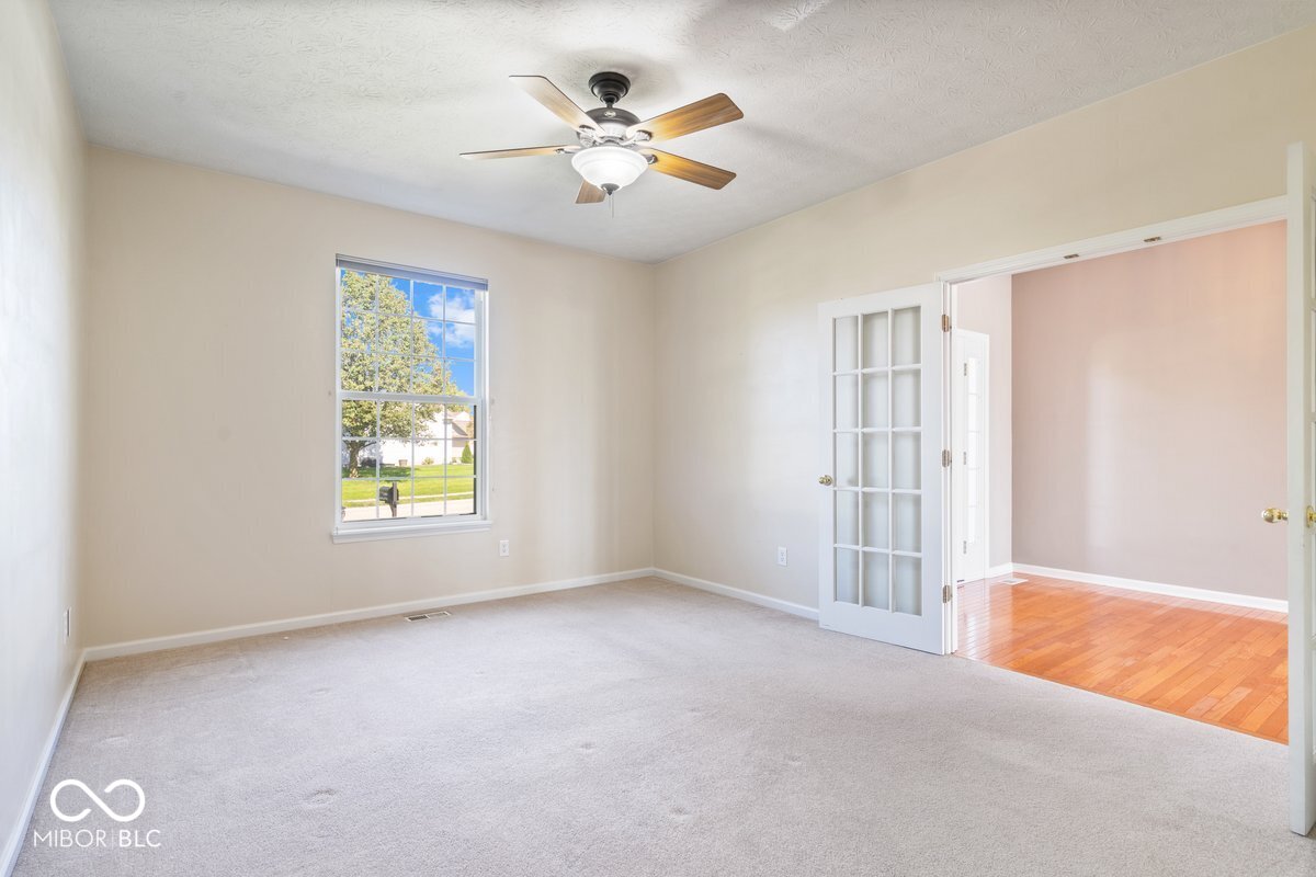 13903 Marble Arch Way Fishers, IN 46037 - Photo 36 of 43