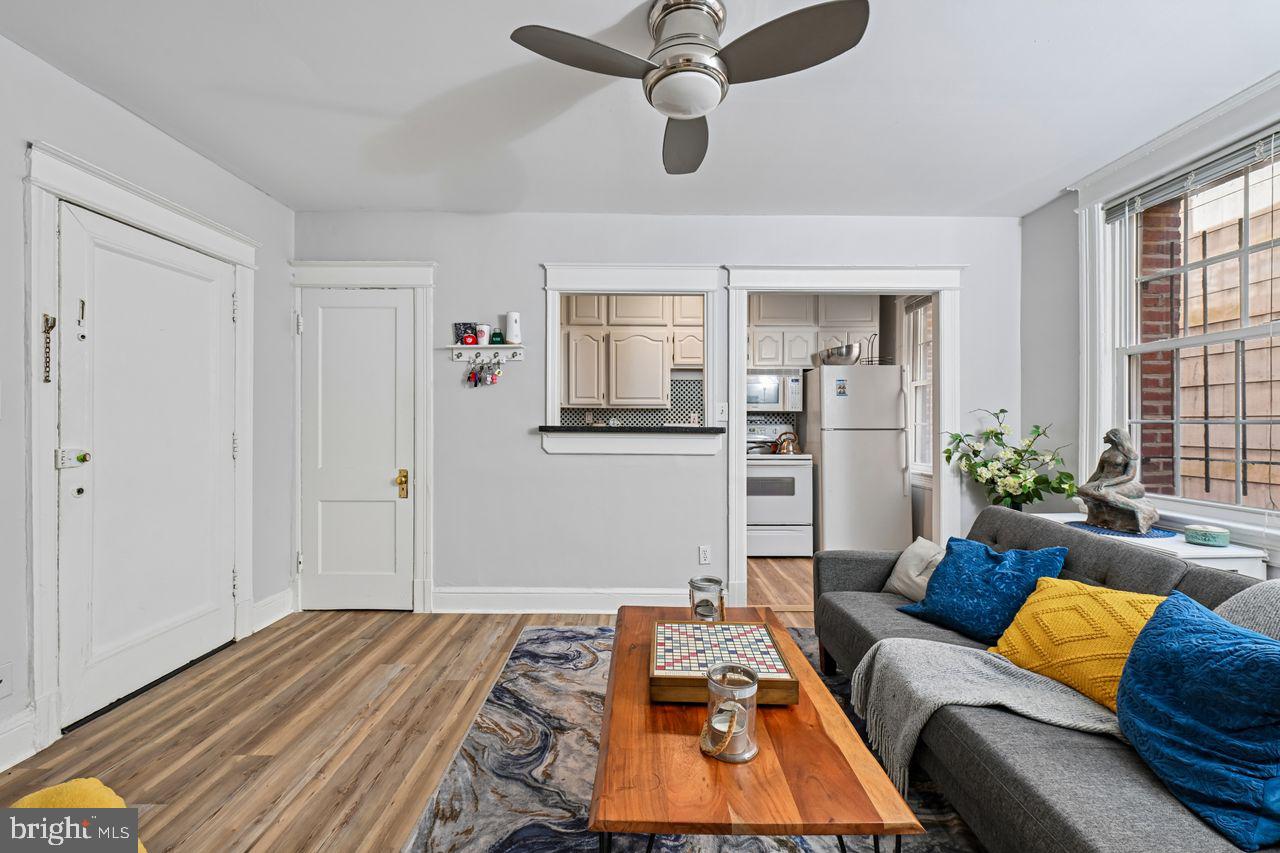 414 Seward Square Southeast, Unit 104 Washington, DC 20003 - Photo 4 of 33
