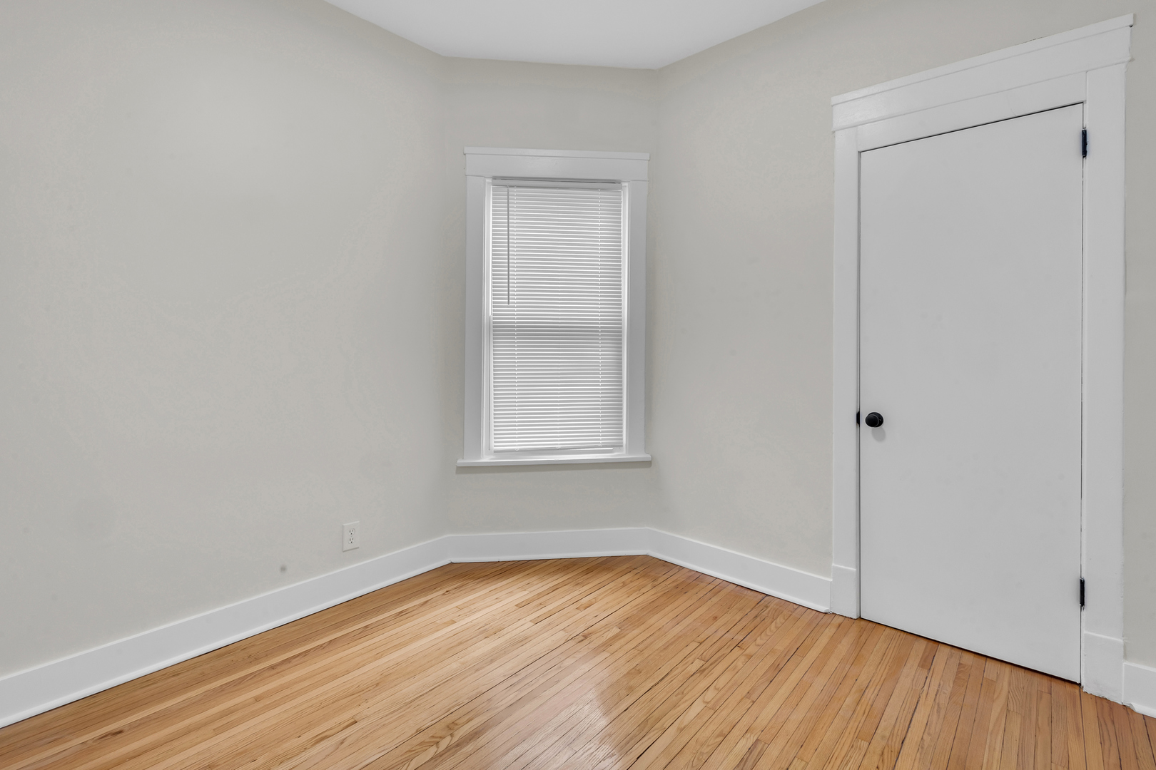 43 North Menard Avenue Chicago, IL 60644 - Photo 15 of 25