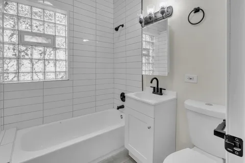 $475,000 | 43 North Menard Avenue, Chicago, IL 60644