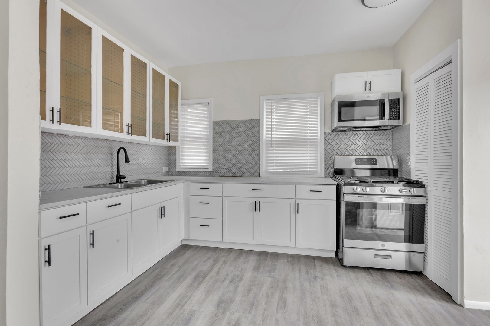 43 North Menard Avenue Chicago, IL 60644 - Photo 18 of 25