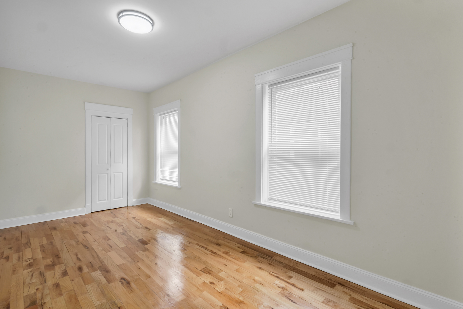 43 North Menard Avenue Chicago, IL 60644 - Photo 4 of 25