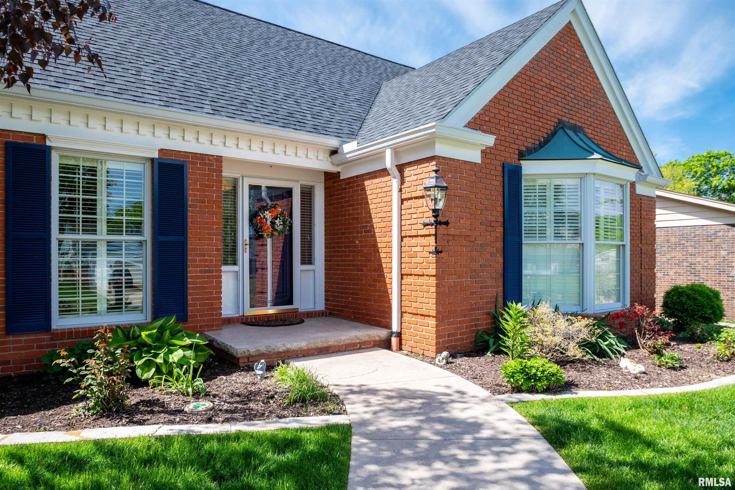 418 West Northgate Road Peoria, IL 61614 - Photo 4 of 56 Gallery Image 4