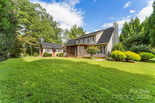 $579,900 | 4617 Harbor View Terrace, Morganton, NC 28655