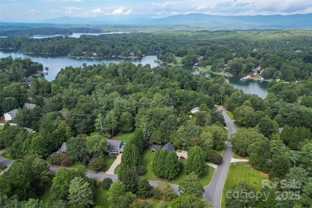 $579,900 | 4617 Harbor View Terrace, Morganton, NC 28655