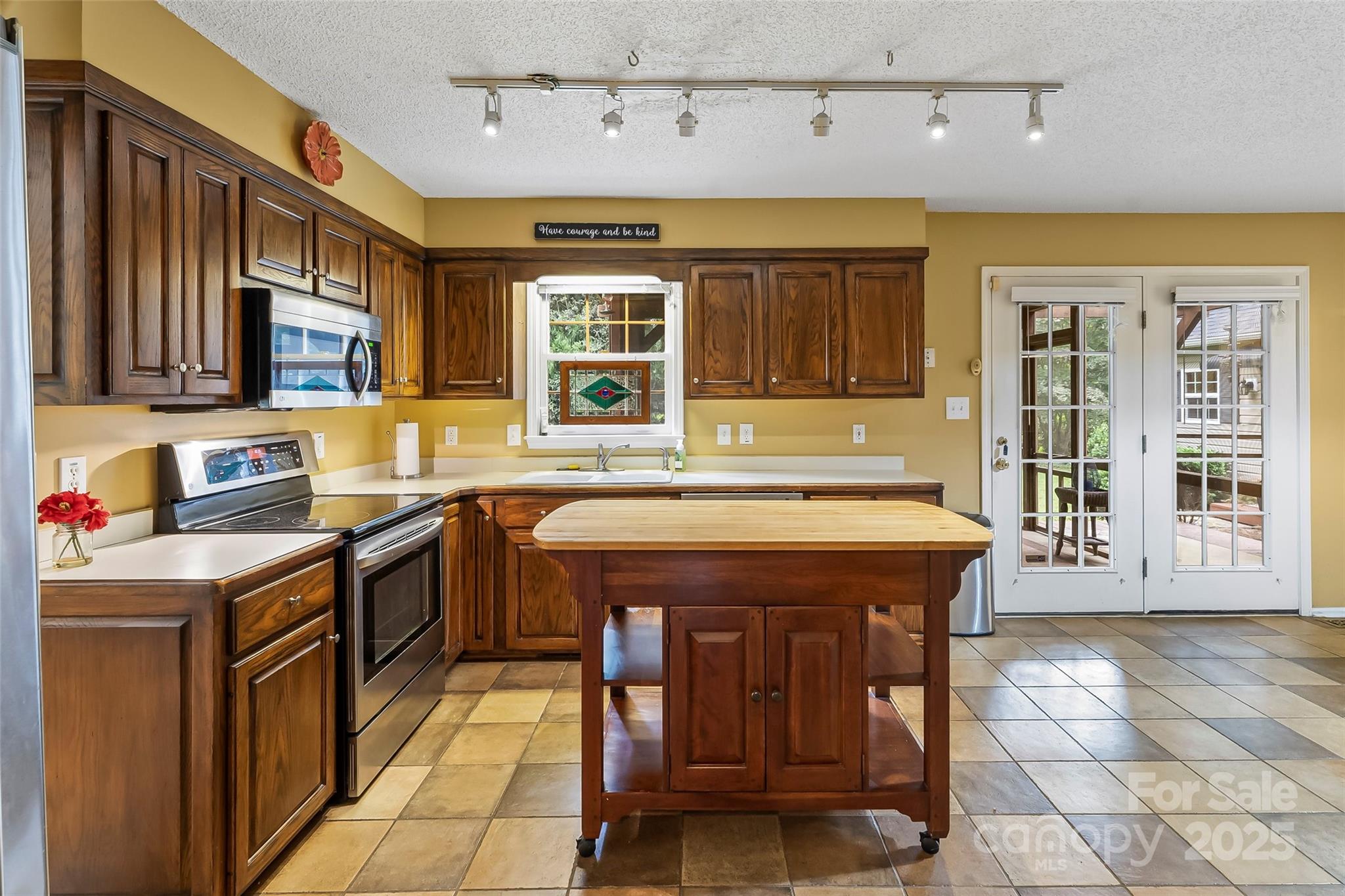 4617 Harbor View Terrace Morganton, NC 28655 - Photo 9 of 45