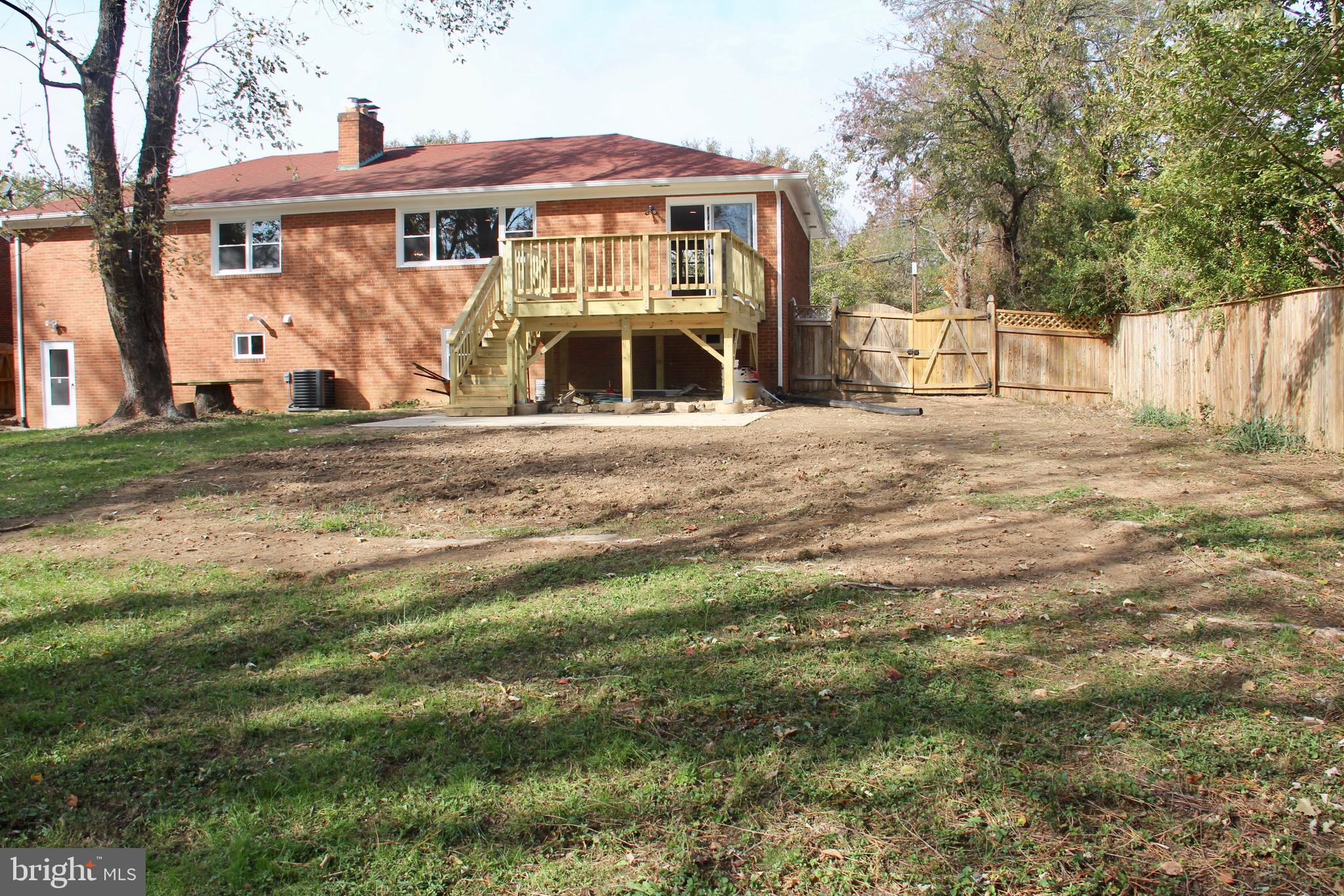 6619 Napoli Road Temple Hills, MD 20748 - Photo 41 of 45 Back view