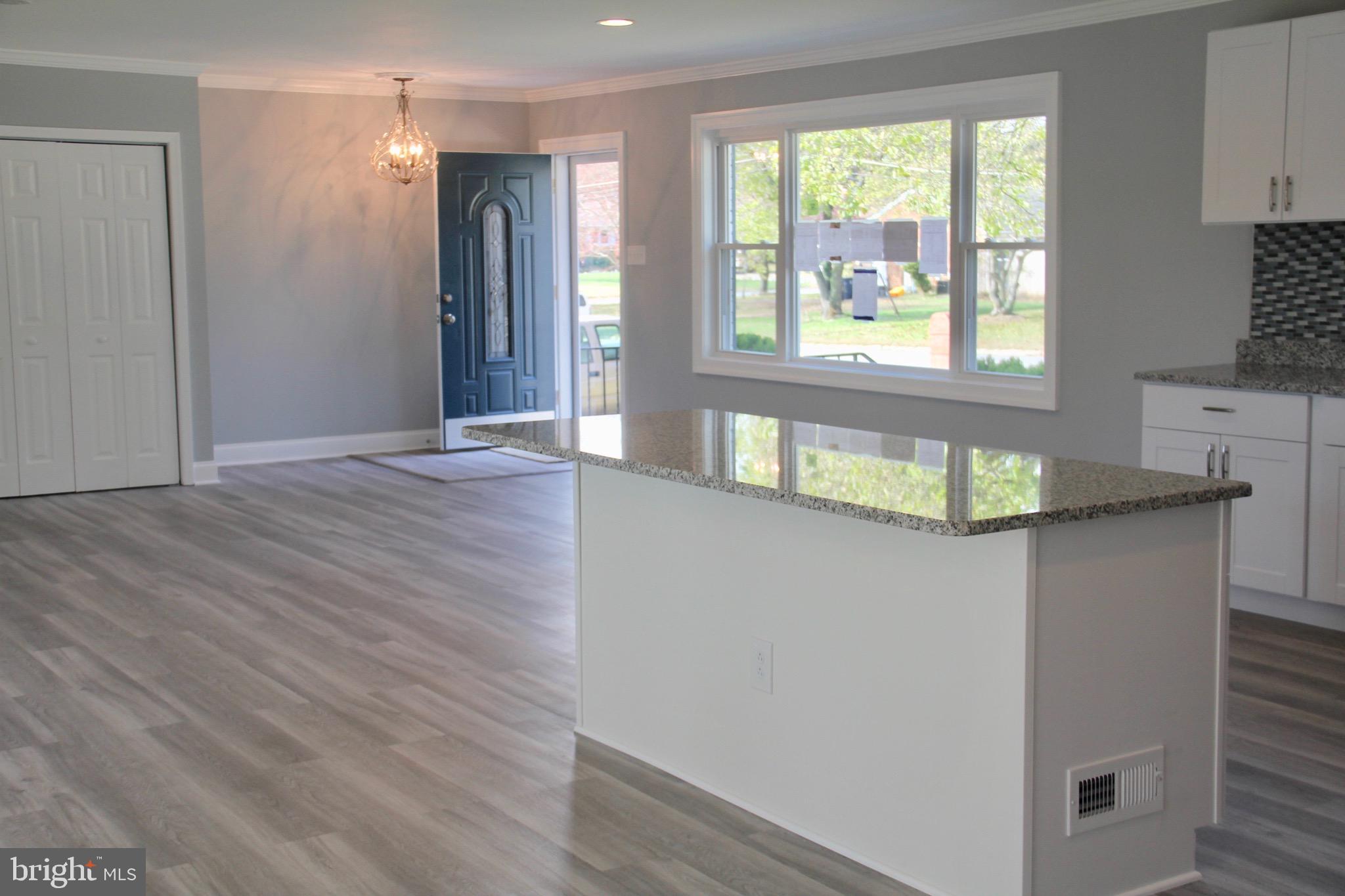 6619 Napoli Road Temple Hills, MD 20748 - Photo 10 of 45 Entrance view