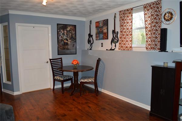 33 Edgewood Road Holbrook, MA 02343 - Photo 16 of 24 a workspace with furniture and a window
