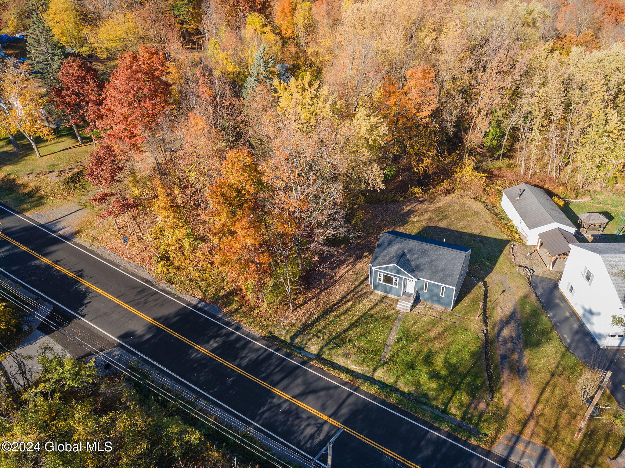 388 Gordon Road Rotterdam, NY 12306 - Photo 20 of 26 22-388GordonRd_22