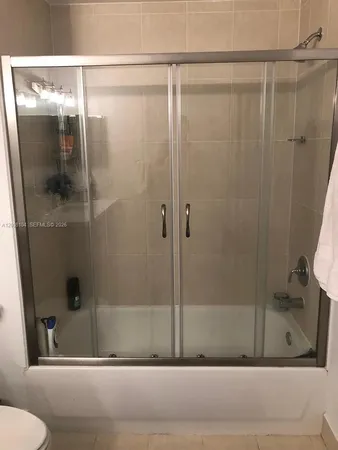 $2,200 | 2400 Southwest 27th Avenue, Unit 304, Miami, FL 33145
