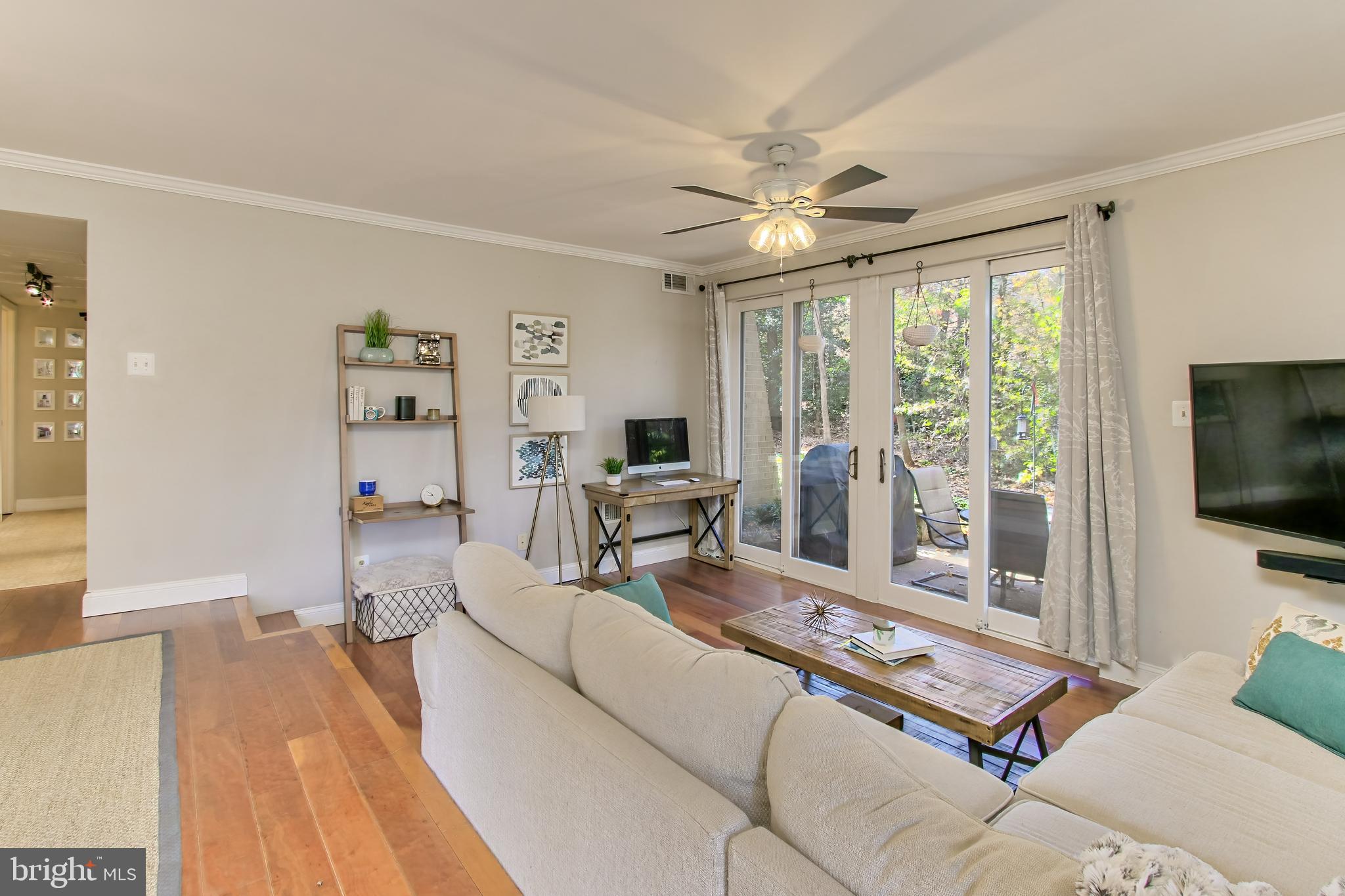 11646 Ivystone Court Reston, VA 20191 - Photo 8 of 28 Family Room Leading to Second Patio