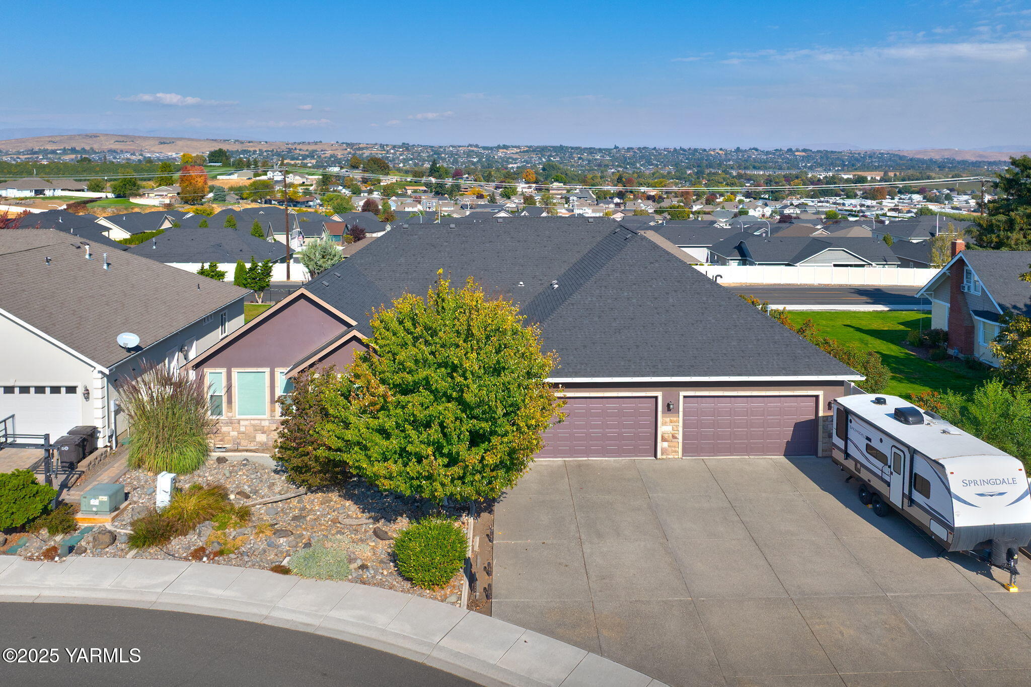 7501 Crestfields Road Yakima, WA 98903 - Photo 2 of 38 an aerial view of a house with a lake view