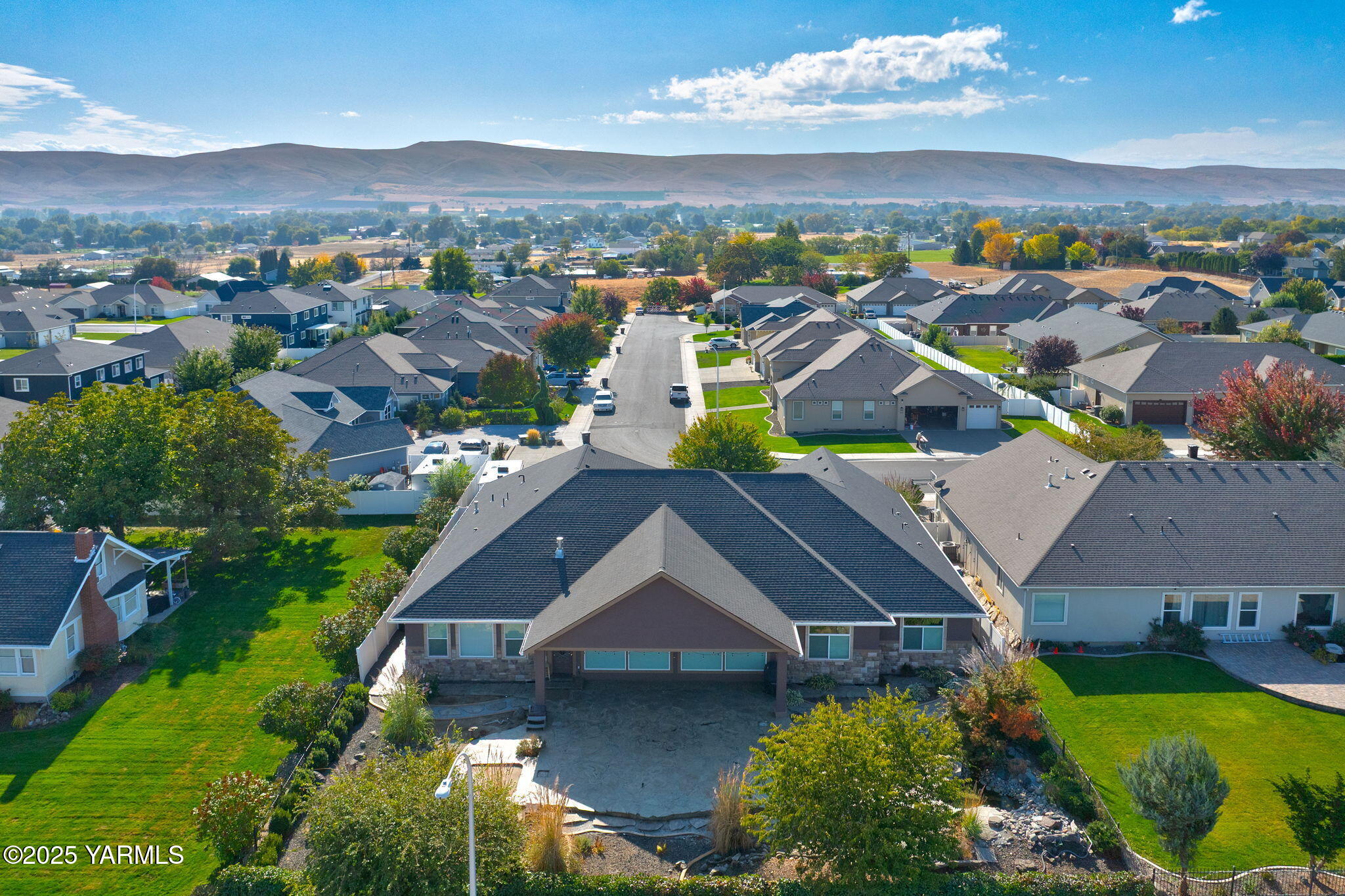 7501 Crestfields Road Yakima, WA 98903 - Photo 6 of 38 an aerial view of residential houses with outdoor space