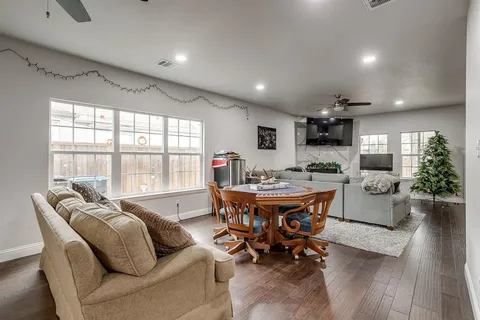 $975,000 | 3417 Park Ridge Boulevard, Fort Worth, TX 76109