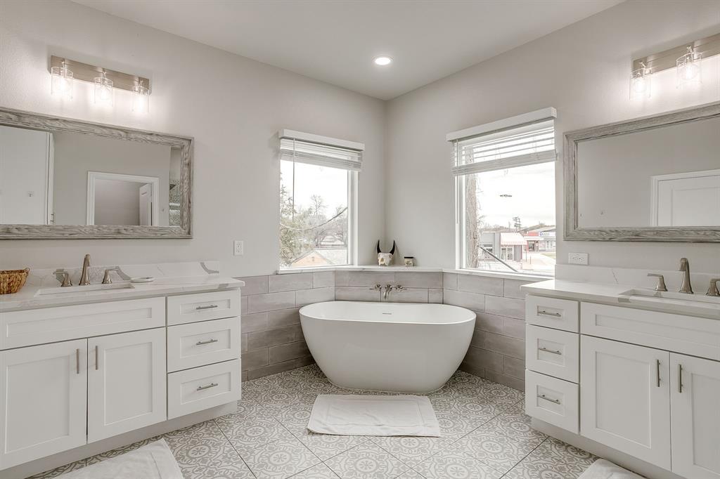 3417 Park Ridge Boulevard Fort Worth, TX 76109 - Photo 14 of 37