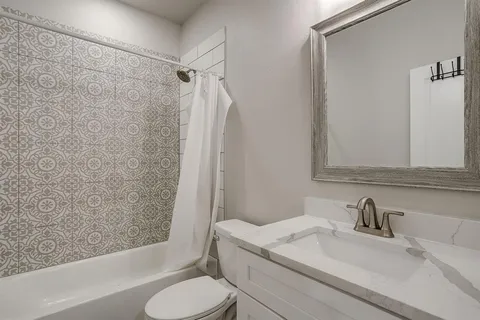 $975,000 | 3417 Park Ridge Boulevard, Fort Worth, TX 76109