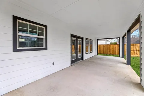 $975,000 | 3417 Park Ridge Boulevard, Fort Worth, TX 76109