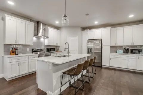 $975,000 | 3417 Park Ridge Boulevard, Fort Worth, TX 76109